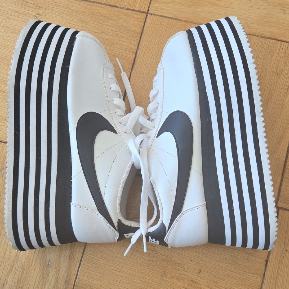 Comme des Garcons Women's Platform Sneakers - White and Black - Picture 9 of 10